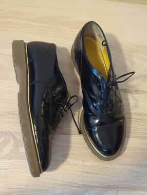 Charlotte Olympia Stefania Oxford 8.5 Black